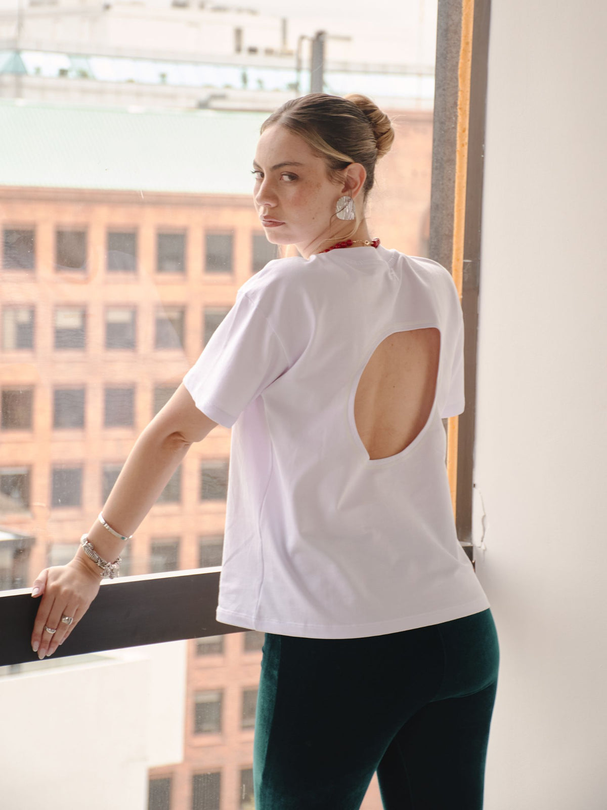 soften camiseta "pretty hormonal"